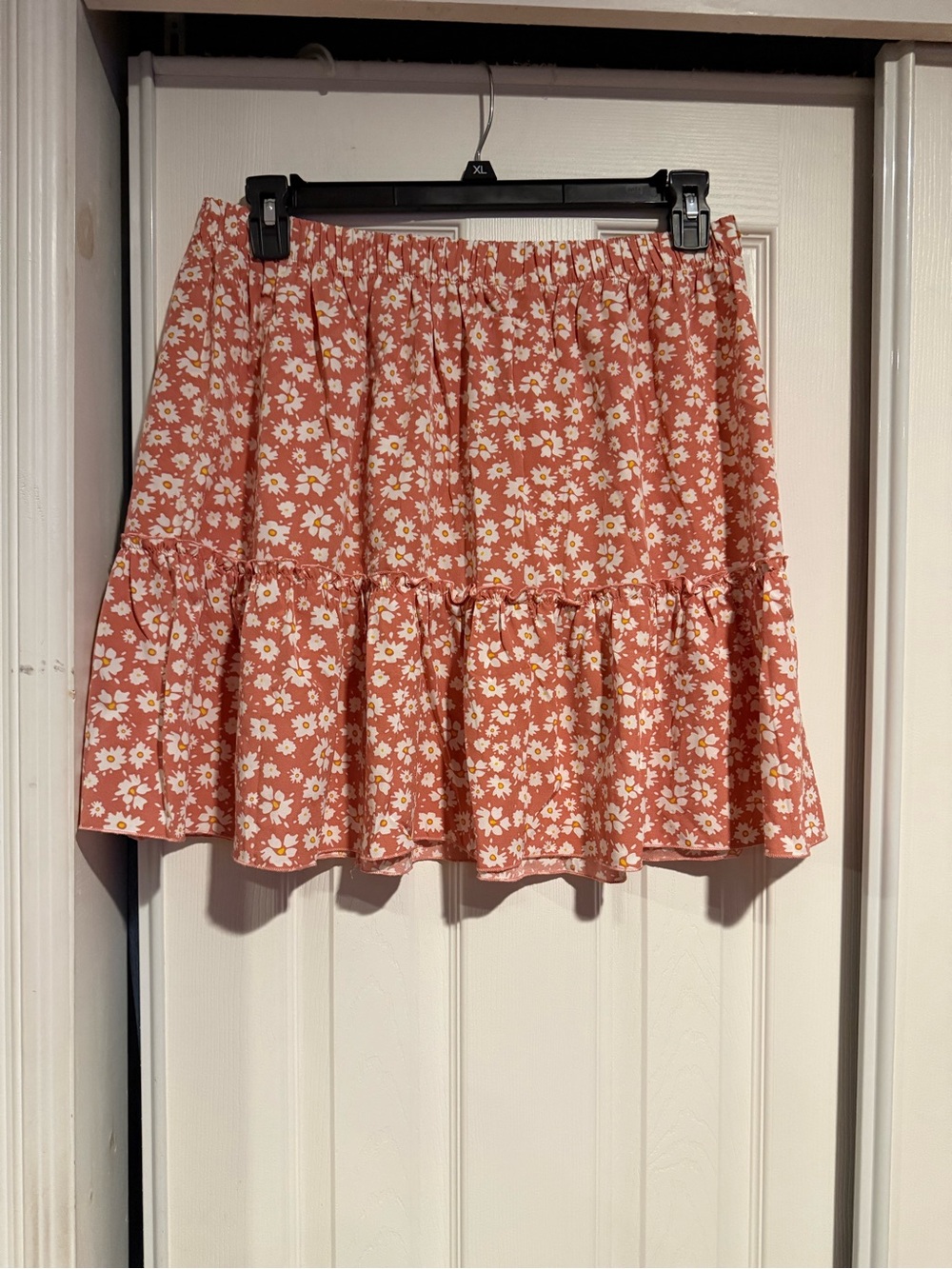 SHEIN Rust Pink Daisy Tiered Mini Skirt